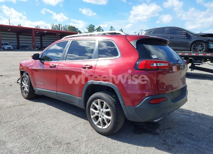 Photo 3 of 2016 Jeep Cherokee LATITUDE (VIN 1C4PJLCS4GW362852)