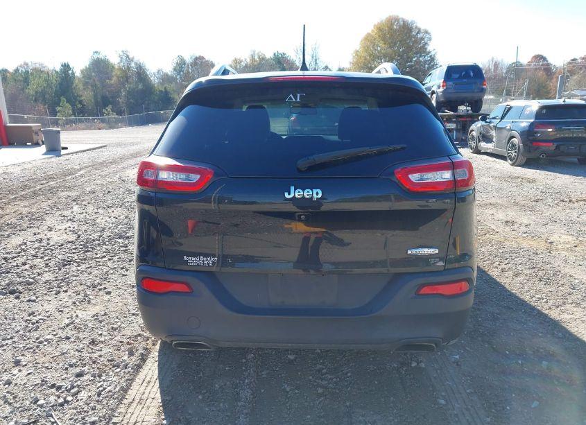Photo 16 of 2017 Jeep Cherokee LATITUDE FWD (VIN 1C4PJLCS4HW640229)