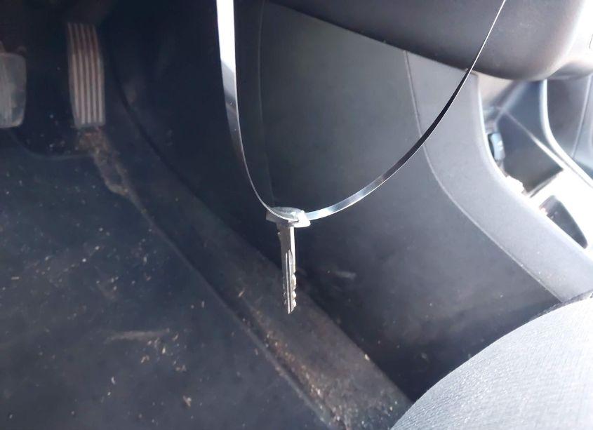 Photo 11 of 2015 Jeep Cherokee LATITUDE ALTITUDE (VIN 1C4PJLCS5FW722399)