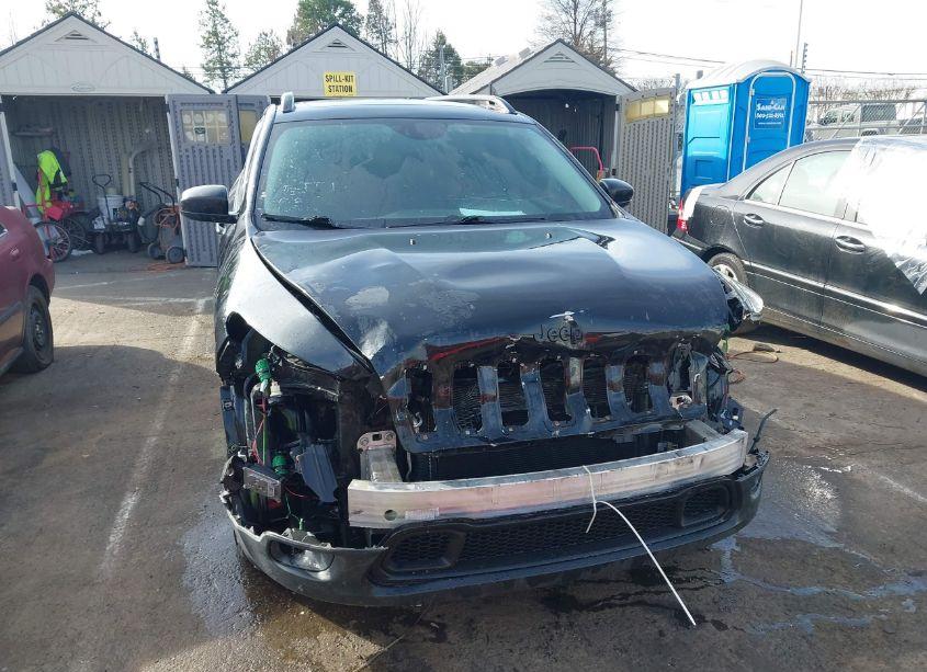 Photo 12 of 2015 Jeep Cherokee LATITUDE ALTITUDE (VIN 1C4PJLCS5FW722399)