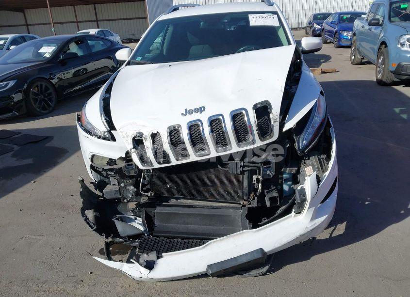 Photo 12 of 2016 Jeep Cherokee LATITUDE (VIN 1C4PJLCS5GW363007)