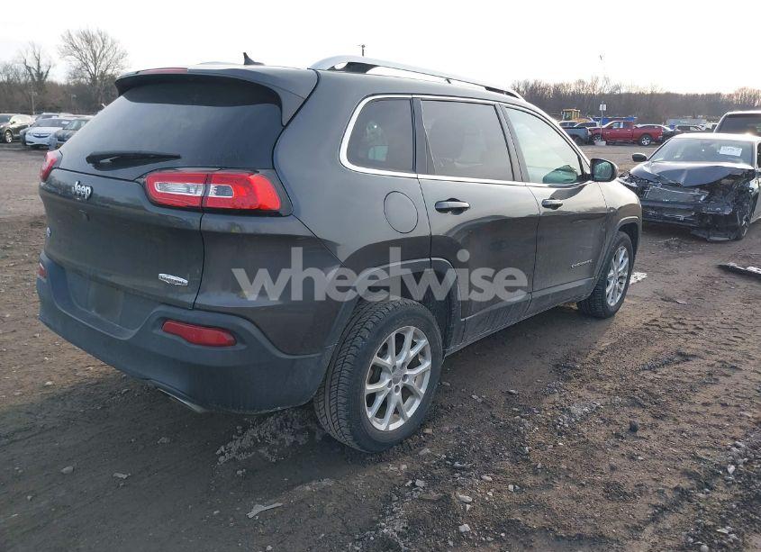 Photo 4 of 2015 Jeep Cherokee LATITUDE (VIN 1C4PJLCS6FW711556)
