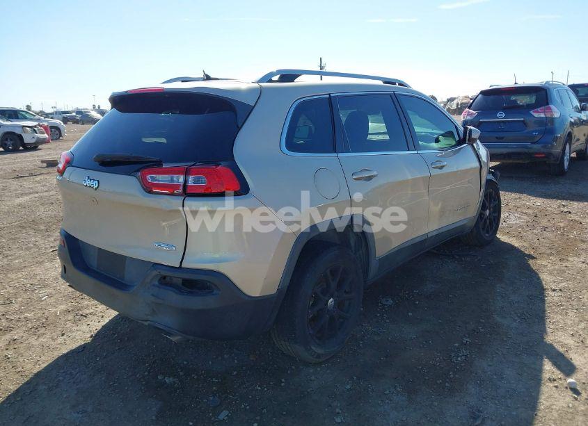 Photo 4 of 2014 Jeep Cherokee LATITUDE (VIN 1C4PJLCS7EW222145)