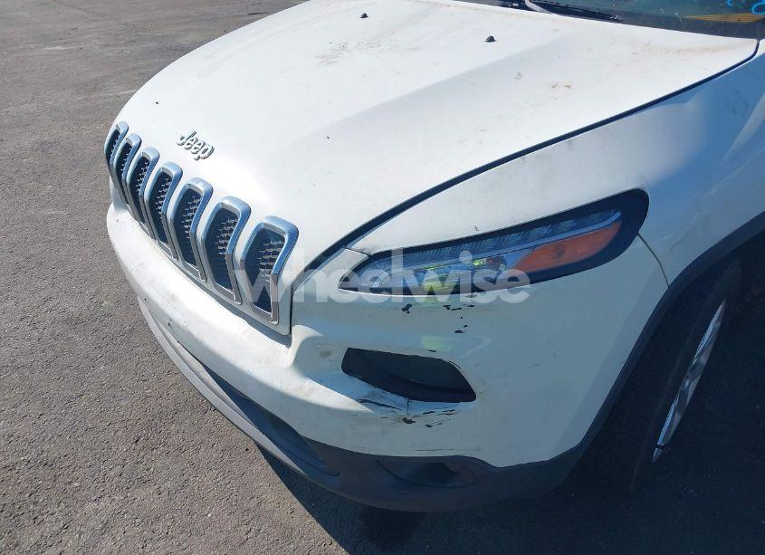 Photo 6 of 2014 Jeep Cherokee LATITUDE (VIN 1C4PJLCS7EW288095)