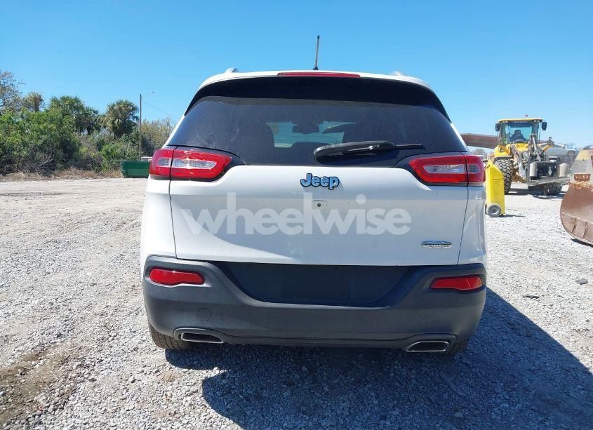 Photo 16 of 2015 Jeep Cherokee LATITUDE (VIN 1C4PJLCS7FW737387)