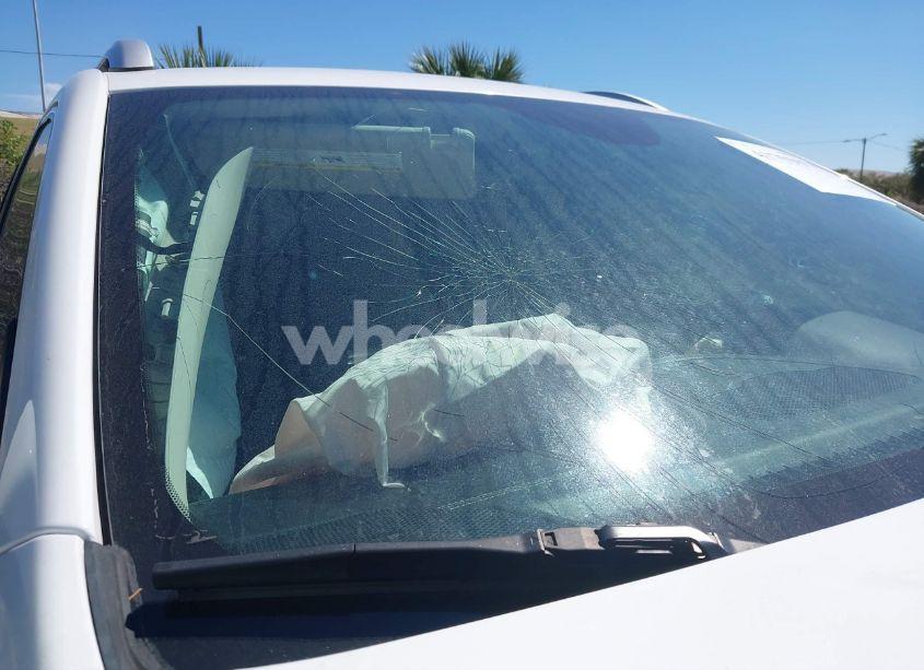 Photo 18 of 2015 Jeep Cherokee LATITUDE (VIN 1C4PJLCS7FW737387)