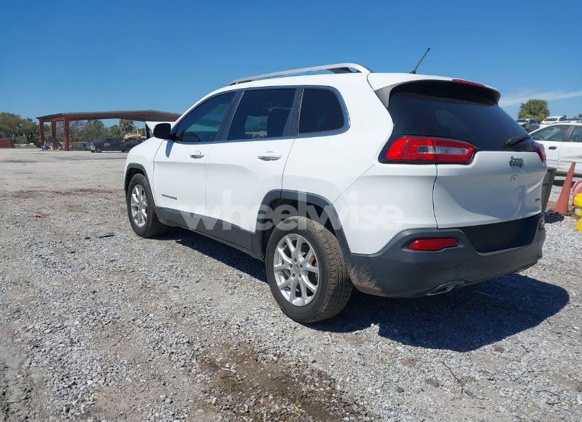 Photo 3 of 2015 Jeep Cherokee LATITUDE (VIN 1C4PJLCS7FW737387)