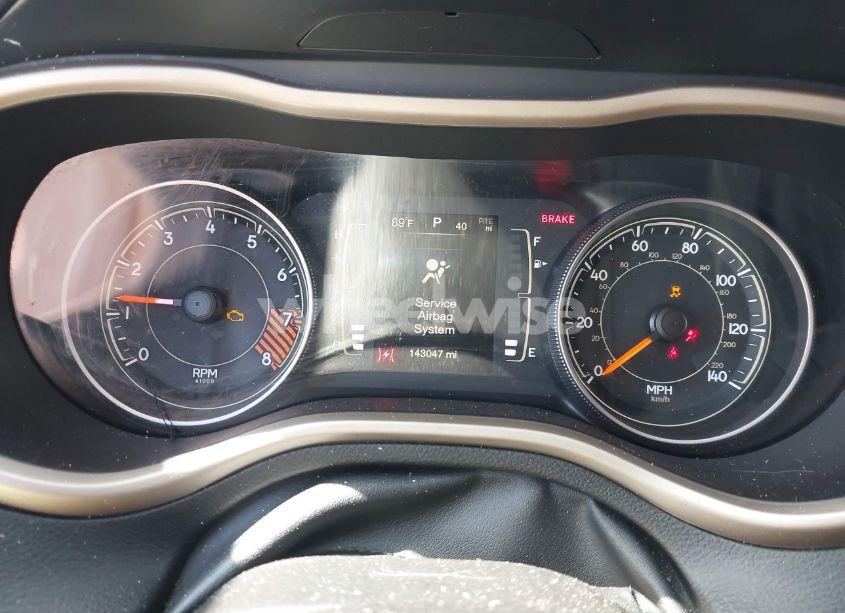 Photo 7 of 2015 Jeep Cherokee LATITUDE (VIN 1C4PJLCS7FW737387)