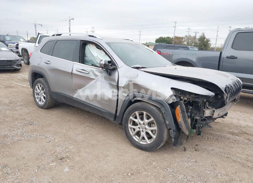 2016 Jeep Cherokee LATITUDE (VIN 1C4PJLCS7GW177789) main photo