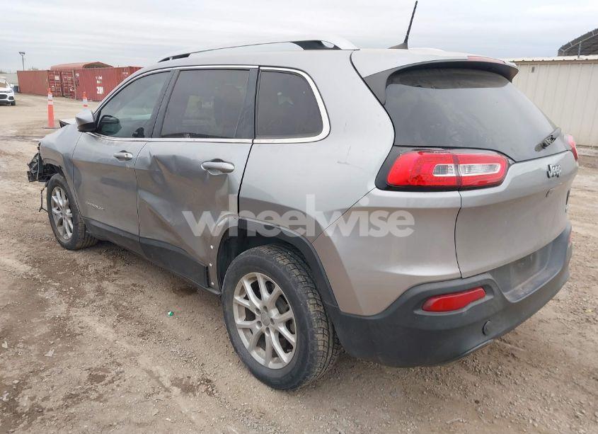Photo 3 of 2016 Jeep Cherokee LATITUDE (VIN 1C4PJLCS7GW177789)