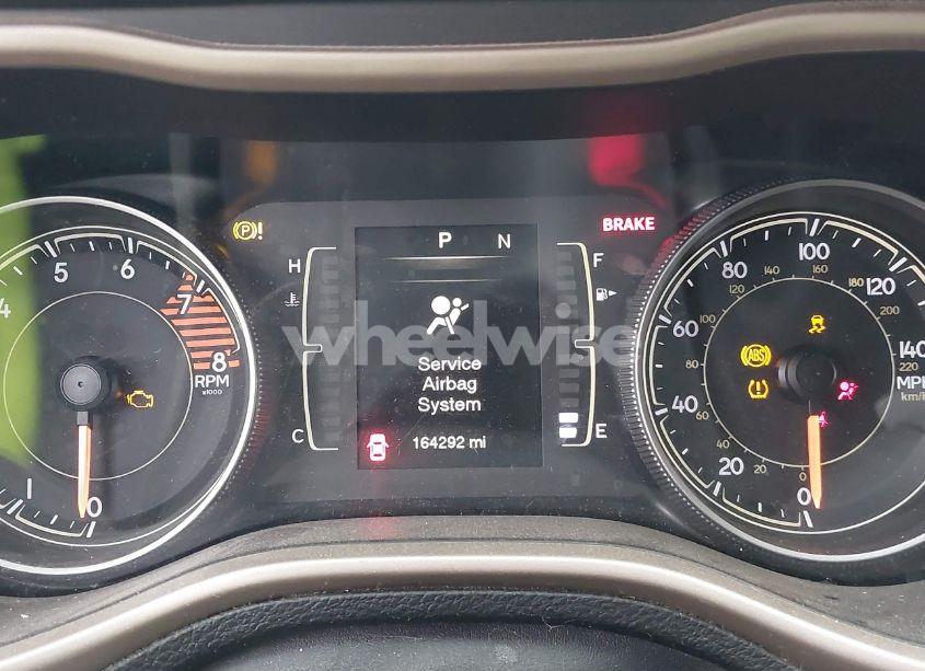 Photo 7 of 2016 Jeep Cherokee LATITUDE (VIN 1C4PJLCS7GW177789)