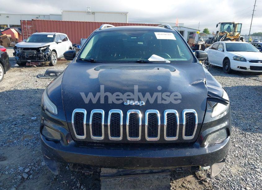 Photo 13 of 2016 Jeep Cherokee LATITUDE (VIN 1C4PJLCS7GW206935)