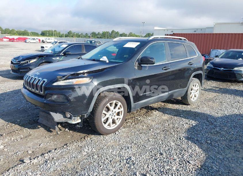 Photo 2 of 2016 Jeep Cherokee LATITUDE (VIN 1C4PJLCS7GW206935)