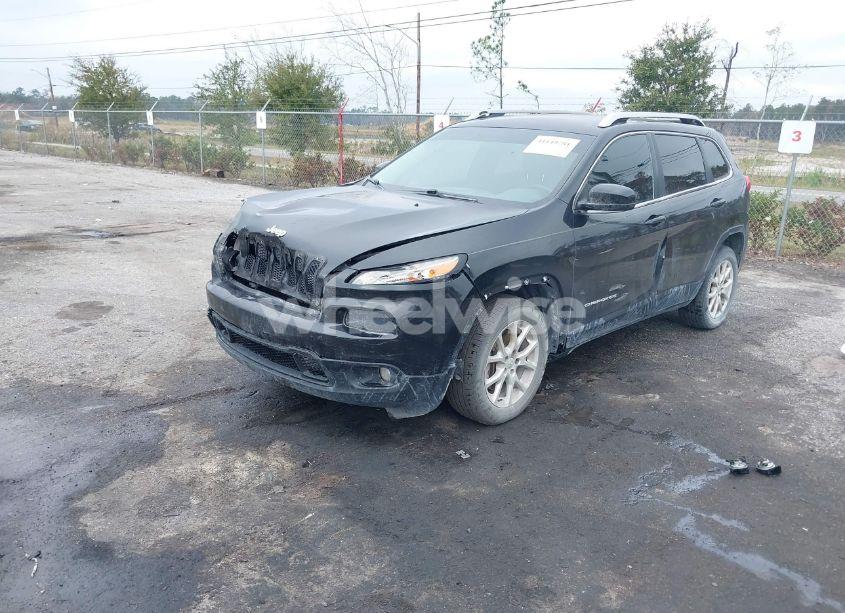Photo 2 of 2014 Jeep Cherokee LATITUDE (VIN 1C4PJLCS8EW103617)
