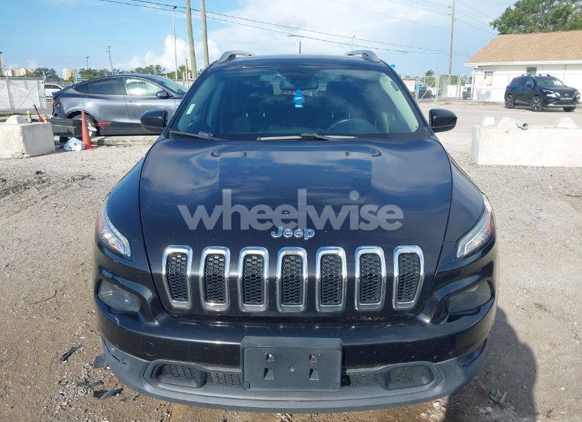 Photo 13 of 2015 Jeep Cherokee LATITUDE (VIN 1C4PJLCS8FW572661)