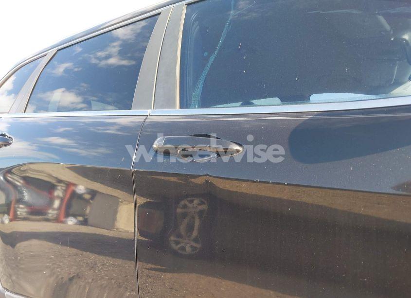 Photo 18 of 2015 Jeep Cherokee LATITUDE (VIN 1C4PJLCS8FW572661)