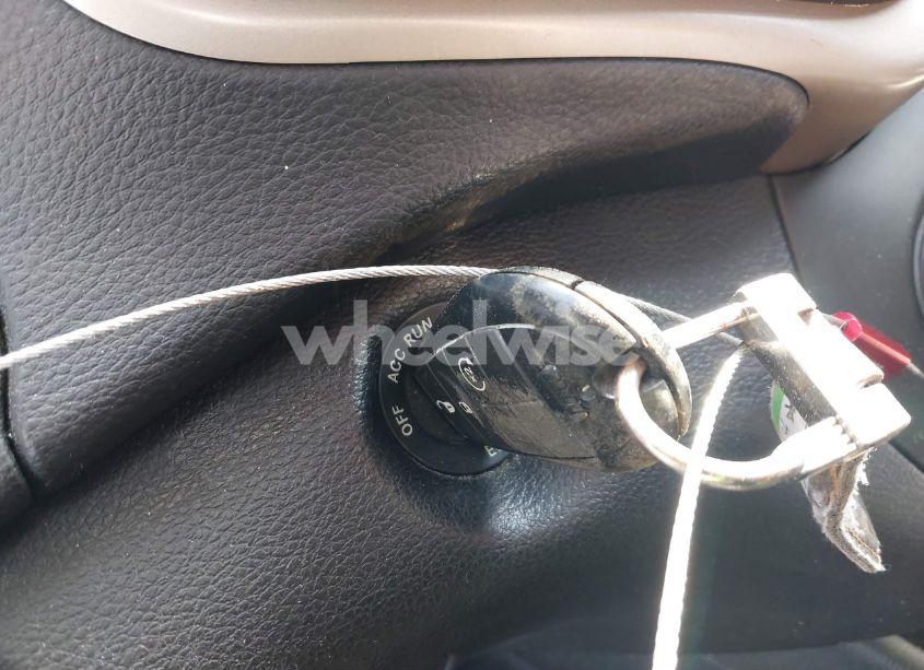 Photo 11 of 2015 Jeep Cherokee LATITUDE (VIN 1C4PJLCS8FW643051)