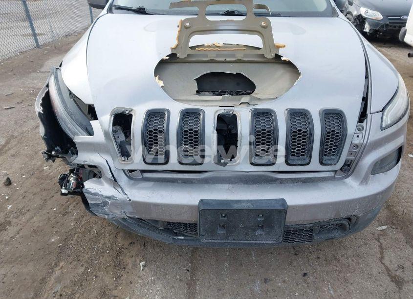 Photo 12 of 2016 Jeep Cherokee ALTITUDE (VIN 1C4PJLCS8GW176604)