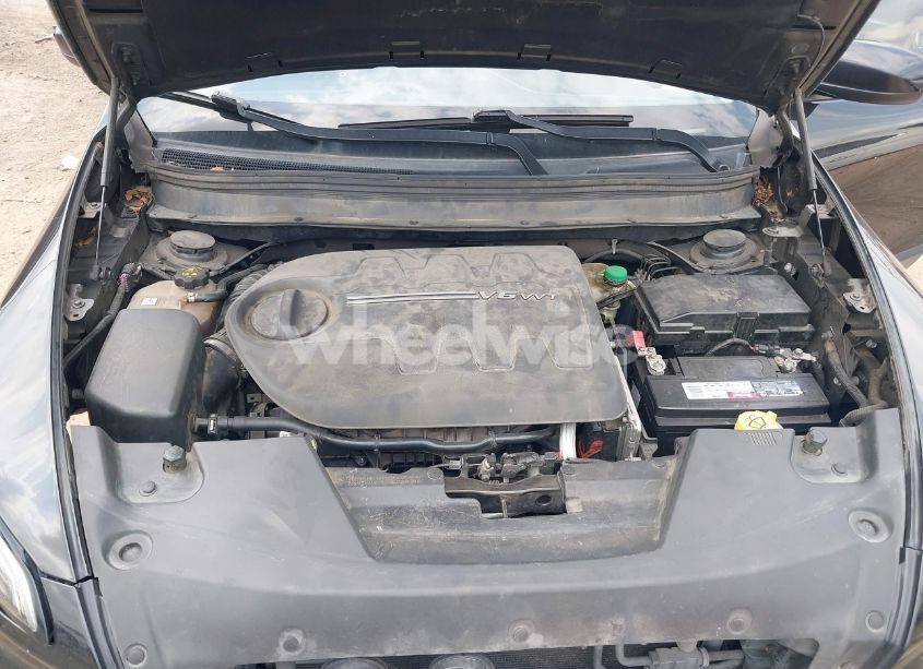 Photo 10 of 2016 Jeep Cherokee 75TH ANNIVERSARY (VIN 1C4PJLCS8GW281238)