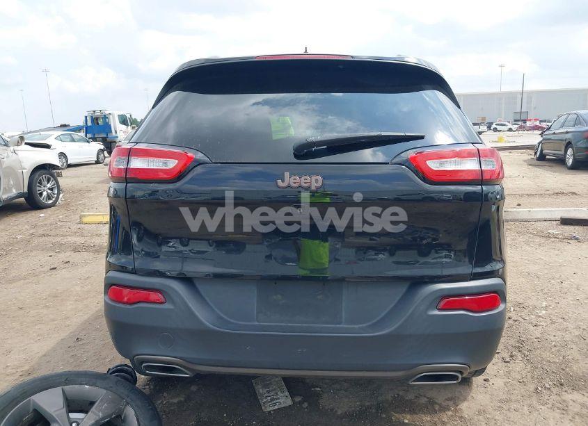 Photo 17 of 2016 Jeep Cherokee 75TH ANNIVERSARY (VIN 1C4PJLCS8GW281238)