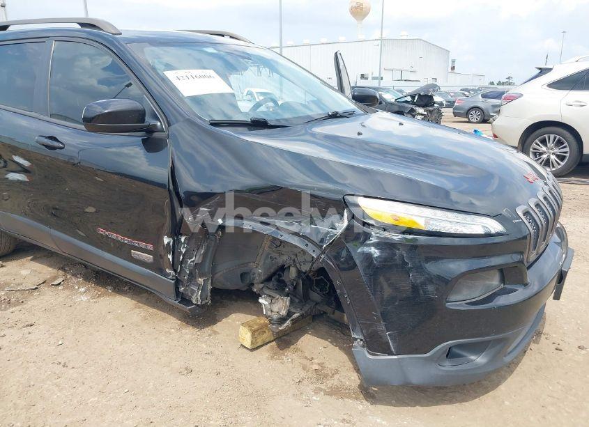 Photo 6 of 2016 Jeep Cherokee 75TH ANNIVERSARY (VIN 1C4PJLCS8GW281238)
