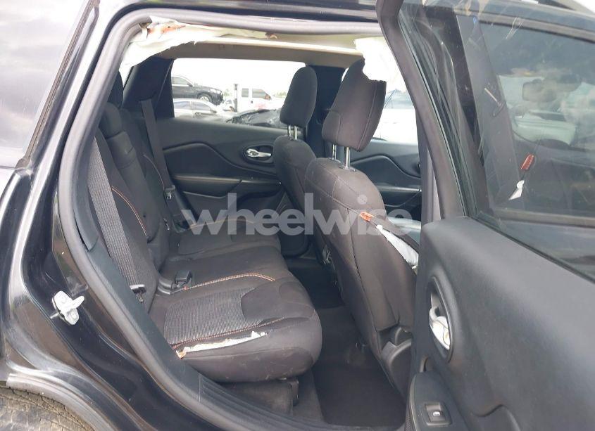 Photo 8 of 2016 Jeep Cherokee 75TH ANNIVERSARY (VIN 1C4PJLCS8GW281238)