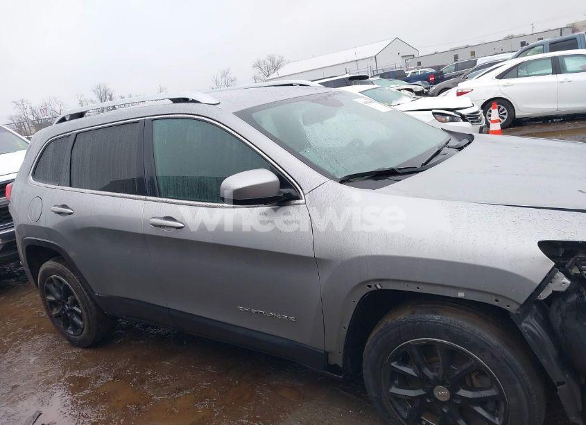 Photo 14 of 2016 Jeep Cherokee LATITUDE (VIN 1C4PJLCS8GW363504)