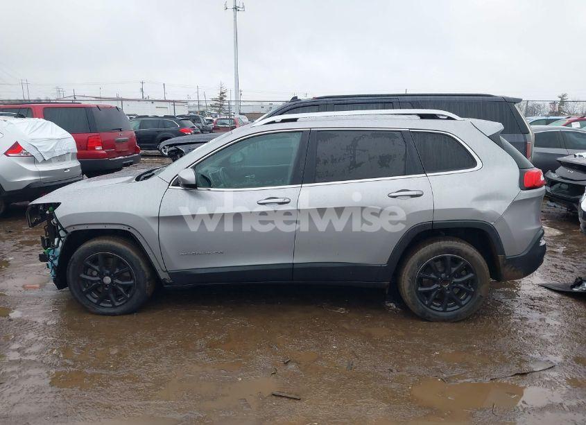 Photo 15 of 2016 Jeep Cherokee LATITUDE (VIN 1C4PJLCS8GW363504)