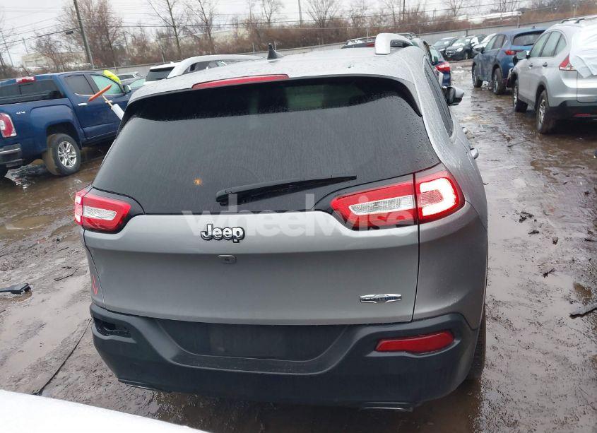 Photo 17 of 2016 Jeep Cherokee LATITUDE (VIN 1C4PJLCS8GW363504)