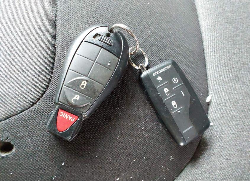 Photo 11 of 2014 Jeep Cherokee LATITUDE (VIN 1C4PJLCS9EW116201)