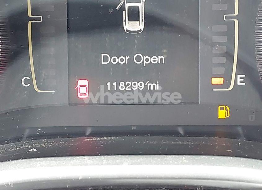 Photo 15 of 2014 Jeep Cherokee LATITUDE (VIN 1C4PJLCS9EW122953)