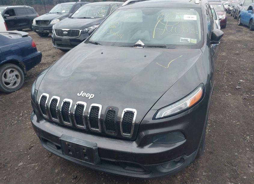 Photo 11 of 2014 Jeep Cherokee LATITUDE (VIN 1C4PJLCS9EW248875)