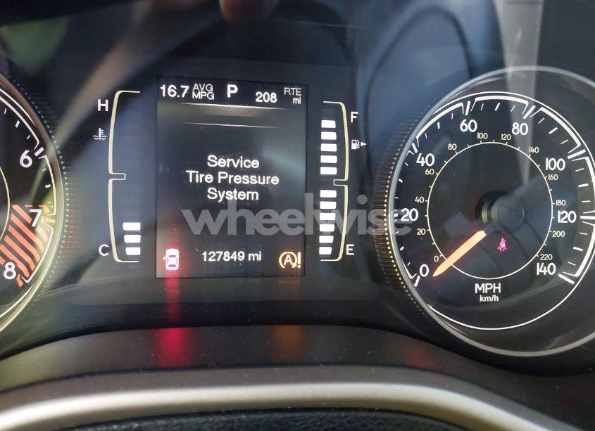 Photo 15 of 2015 Jeep Cherokee LATITUDE (VIN 1C4PJLCS9FW507382)