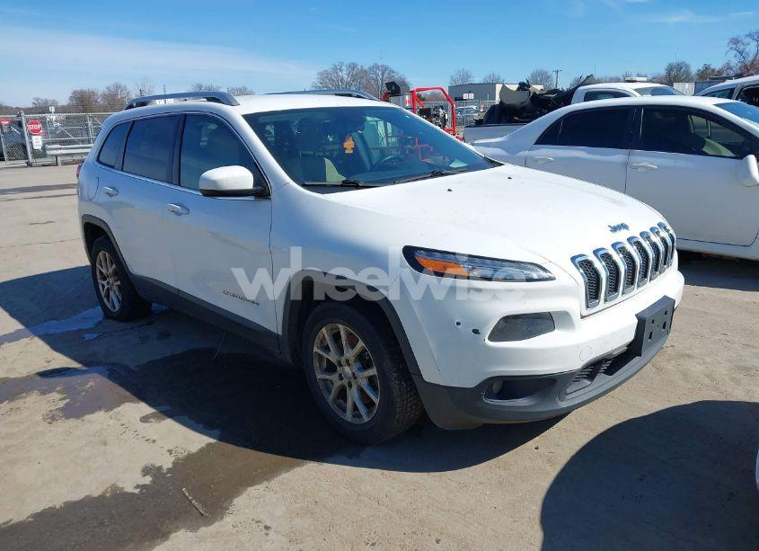 2015 Jeep Cherokee LATITUDE (VIN 1C4PJLCS9FW628106) main photo