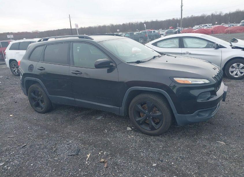 Photo 13 of 2016 Jeep Cherokee ALTITUDE (VIN 1C4PJLCS9GW136418)