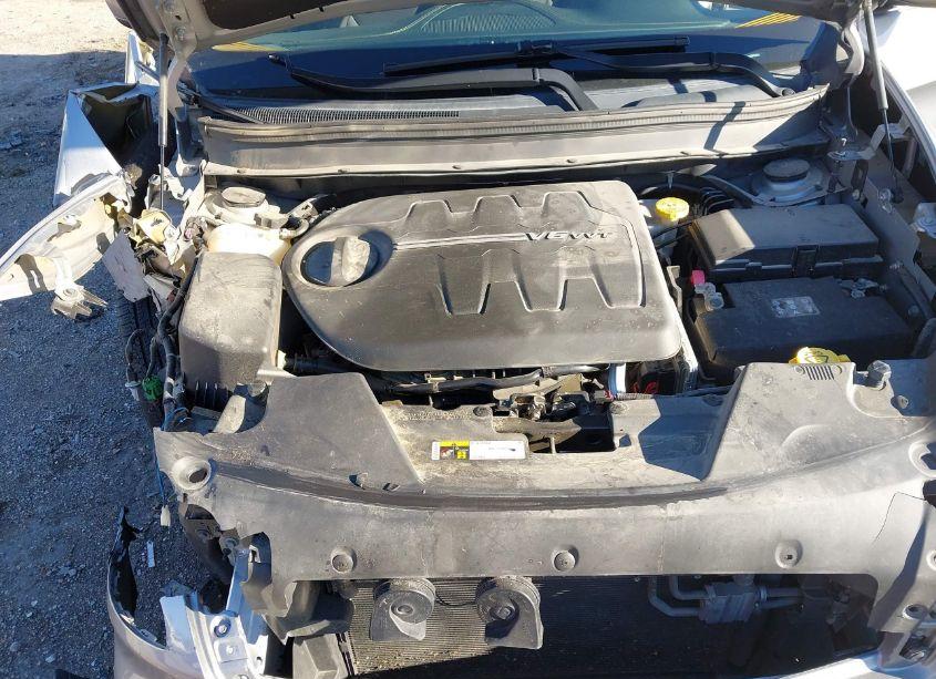 Photo 10 of 2016 Jeep Cherokee LATITUDE (VIN 1C4PJLCS9GW165739)