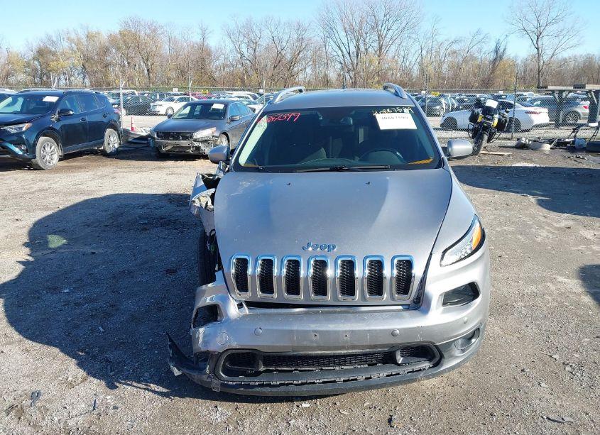 Photo 12 of 2016 Jeep Cherokee LATITUDE (VIN 1C4PJLCS9GW165739)