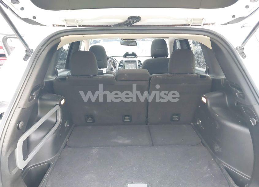 Photo 18 of 2017 Jeep Cherokee LATITUDE FWD (VIN 1C4PJLCS9HW643000)