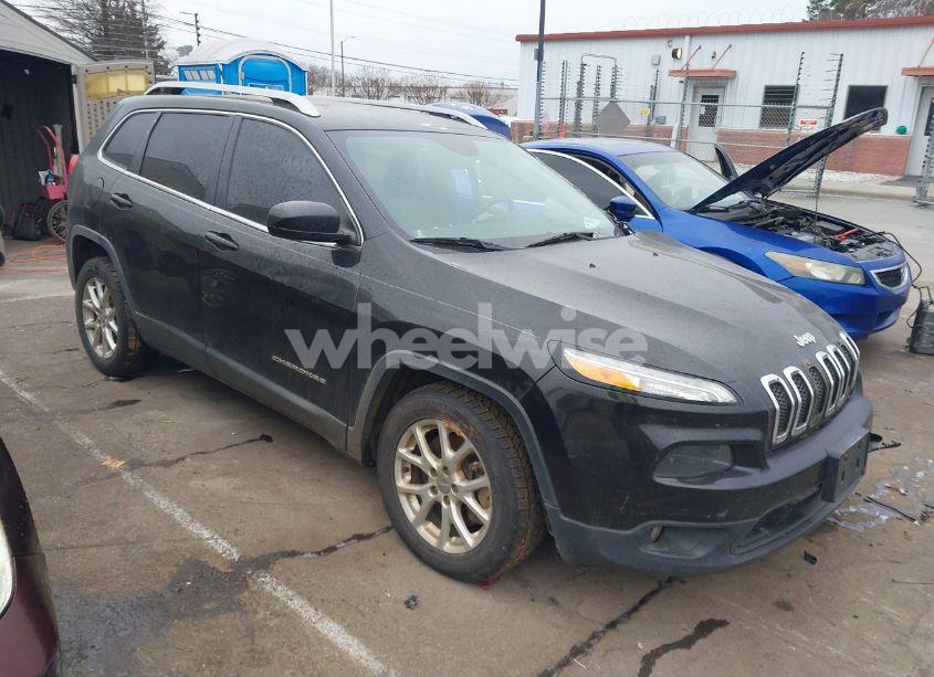 2014 Jeep Cherokee LATITUDE (VIN 1C4PJLCSXEW103635) main photo