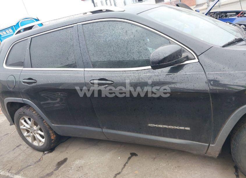 Photo 12 of 2014 Jeep Cherokee LATITUDE (VIN 1C4PJLCSXEW103635)