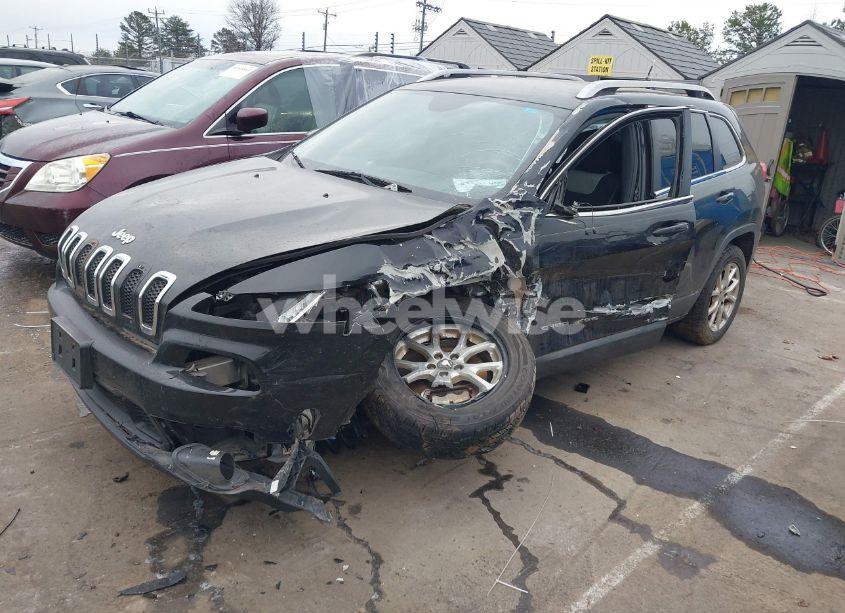 Photo 6 of 2014 Jeep Cherokee LATITUDE (VIN 1C4PJLCSXEW103635)