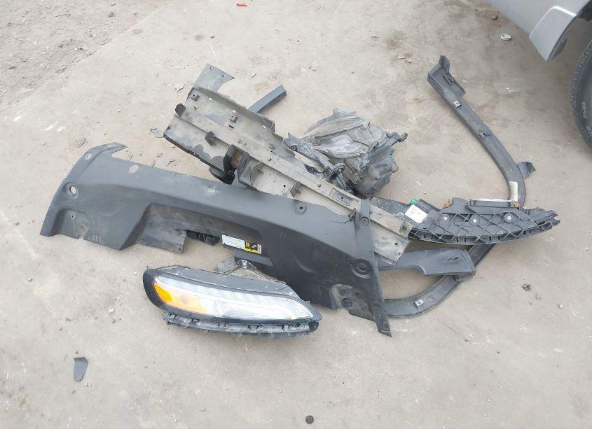 Photo 12 of 2014 Jeep Cherokee LATITUDE (VIN 1C4PJLCSXEW182885)