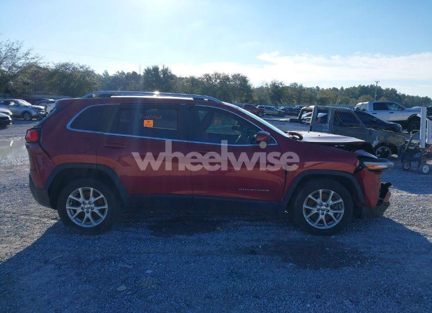 Photo 13 of 2015 Jeep Cherokee LATITUDE (VIN 1C4PJLCSXFW530833)