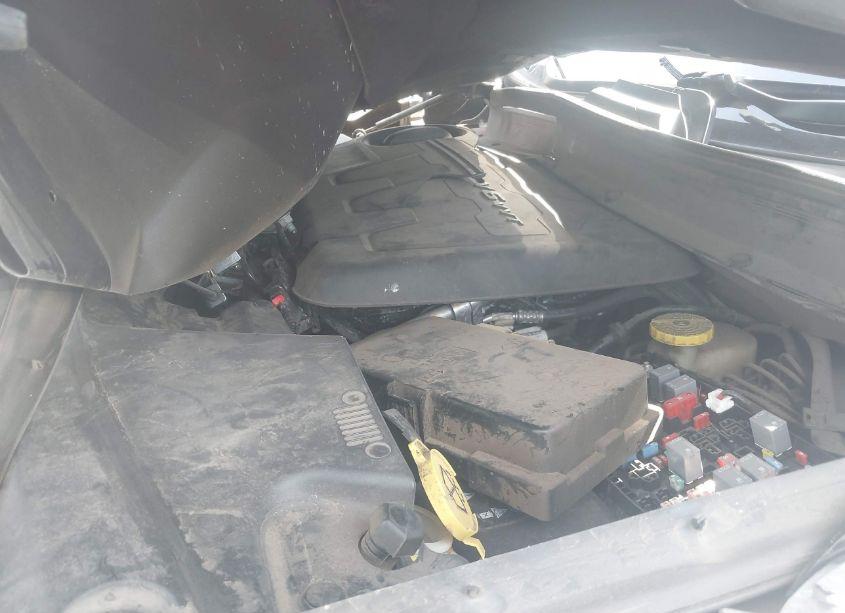 Photo 10 of 2015 Jeep Cherokee LATITUDE (VIN 1C4PJLCSXFW547292)