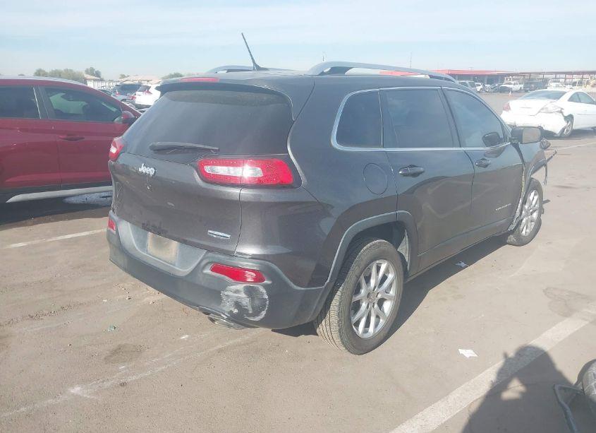 Photo 4 of 2015 Jeep Cherokee LATITUDE (VIN 1C4PJLCSXFW547292)