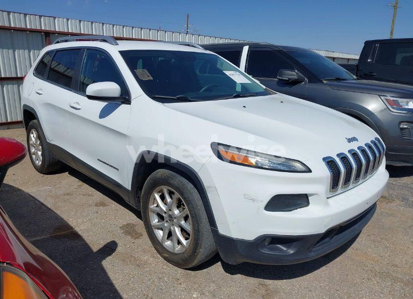 2015 Jeep Cherokee LATITUDE (VIN 1C4PJLCSXFW580566) main photo