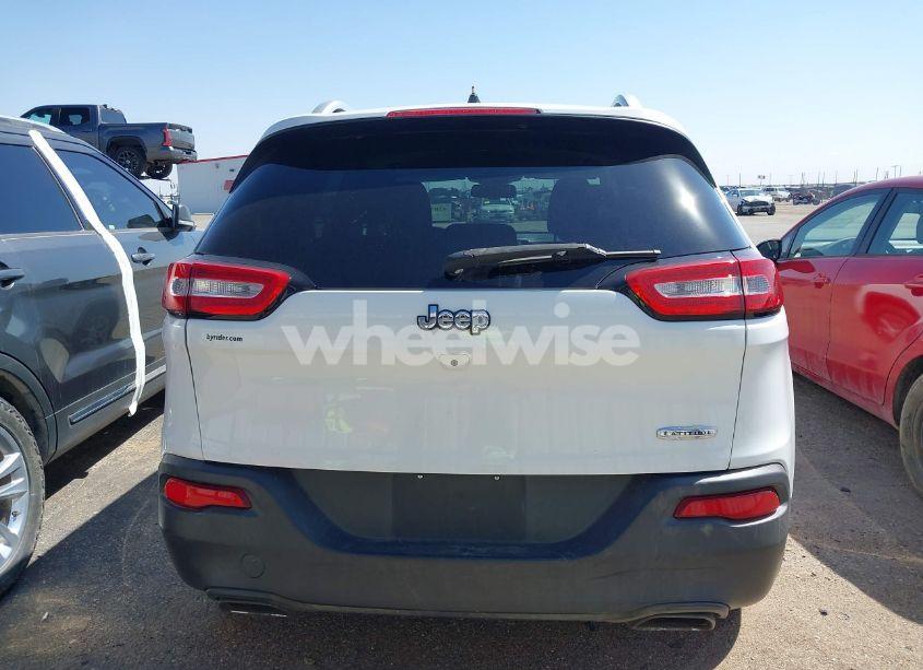 Photo 16 of 2015 Jeep Cherokee LATITUDE (VIN 1C4PJLCSXFW580566)