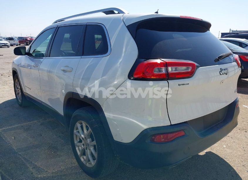 Photo 3 of 2015 Jeep Cherokee LATITUDE (VIN 1C4PJLCSXFW580566)
