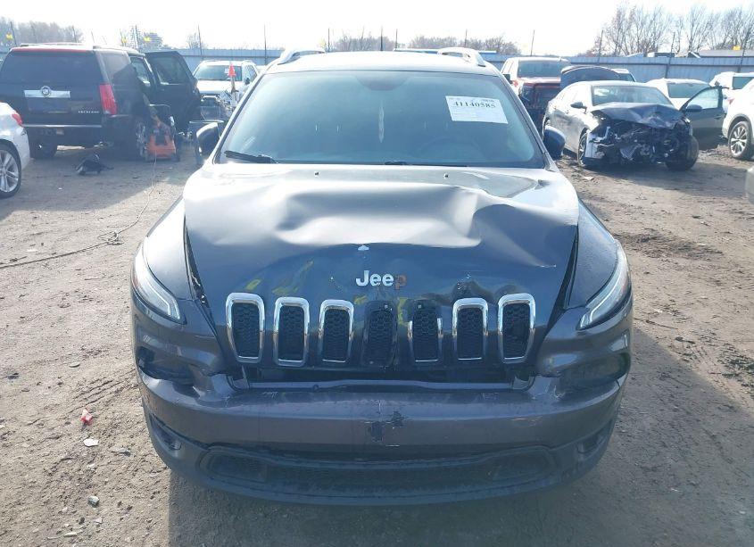 Photo 6 of 2015 Jeep Cherokee LATITUDE (VIN 1C4PJLCSXFW781416)