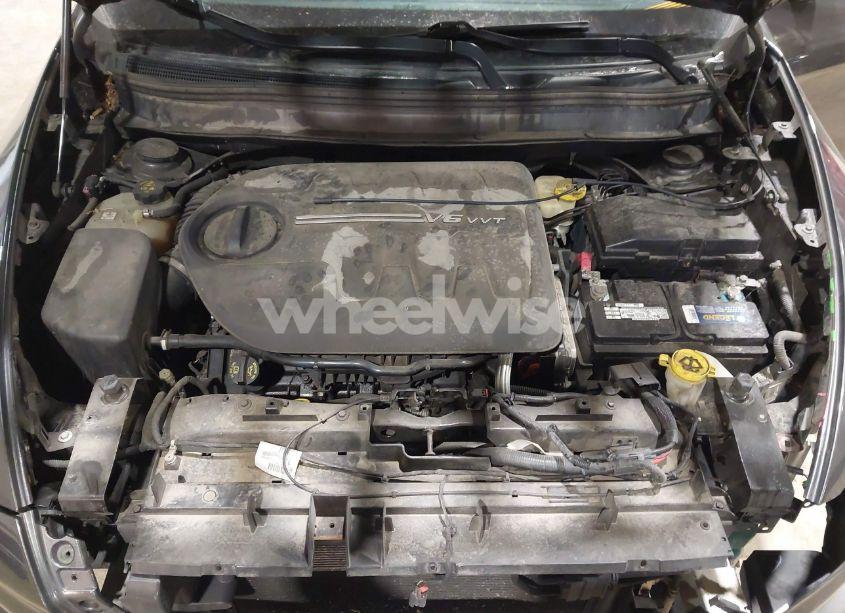 Photo 10 of 2016 Jeep Cherokee ALTITUDE (VIN 1C4PJLCSXGW137190)